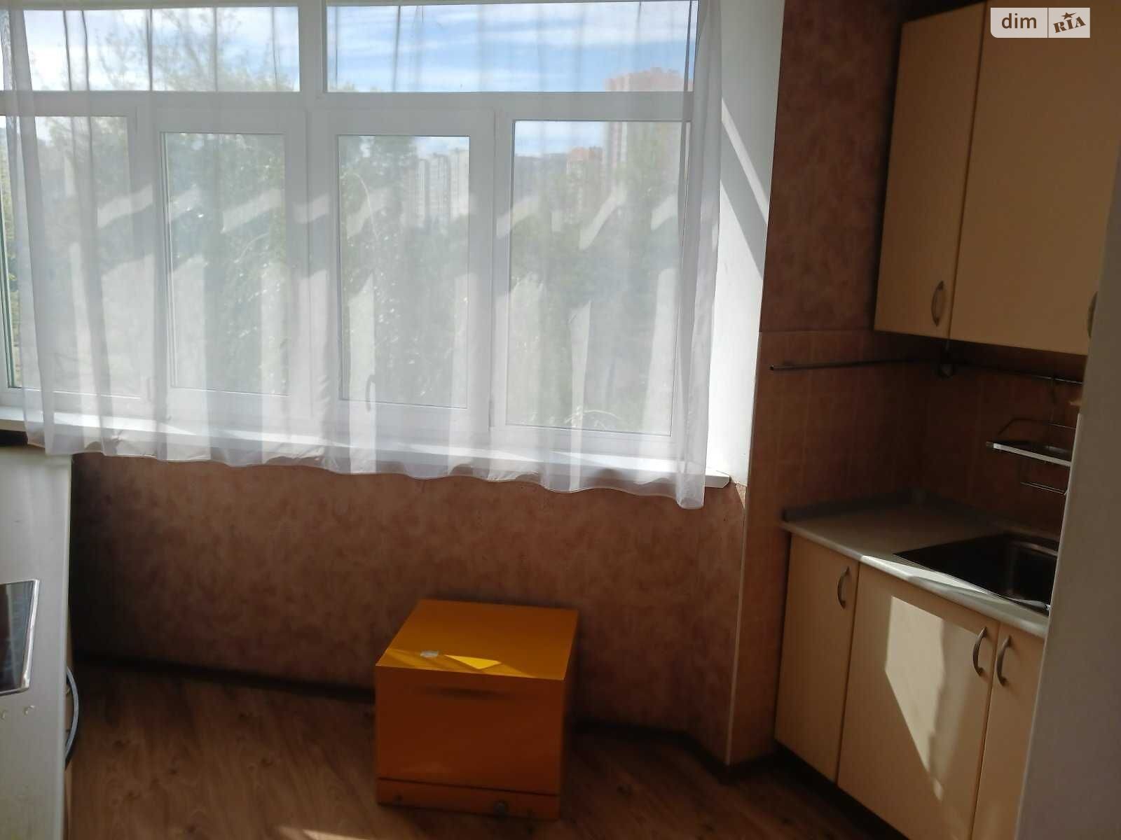 Продаж двокімнатної квартири в Києві, на вул. Драгоманова 12А, район Позняки фото 1 Продаж двокімнатної квартири в Києві, на вул. Драгоманова 12А, район Позняки фото 1