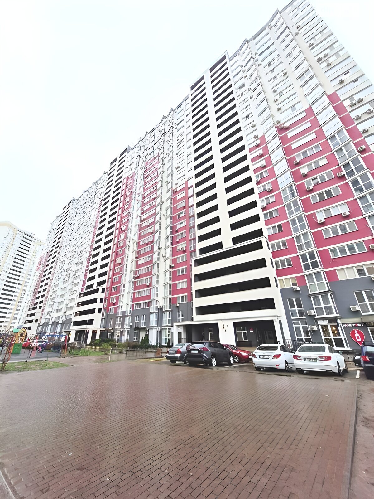 Продажа однокомнатной квартиры в Киеве, на ул. Драгоманова 2А, район Позняки фото 1 Продажа однокомнатной квартиры в Киеве, на ул. Драгоманова 2А, район Позняки фото 1