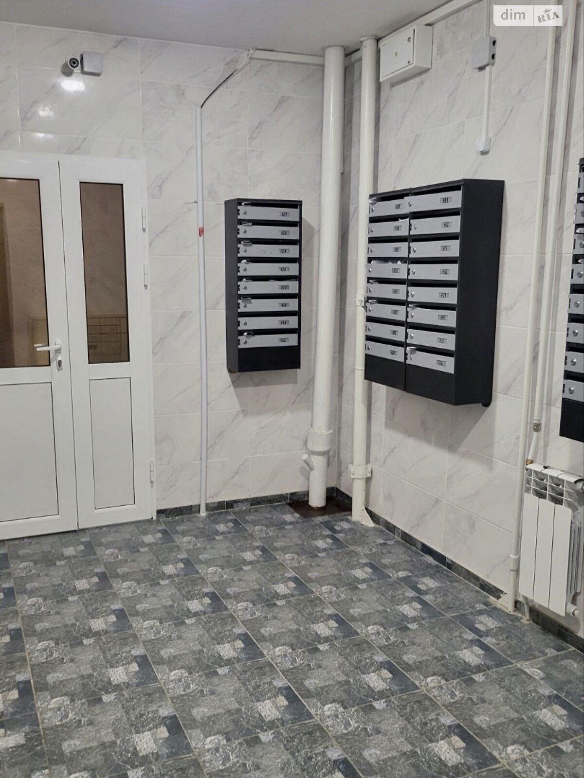 Продаж трикімнатної квартири в Києві, на вул. Драгоманова 23, район Позняки фото 1 Продаж трикімнатної квартири в Києві, на вул. Драгоманова 23, район Позняки фото 1