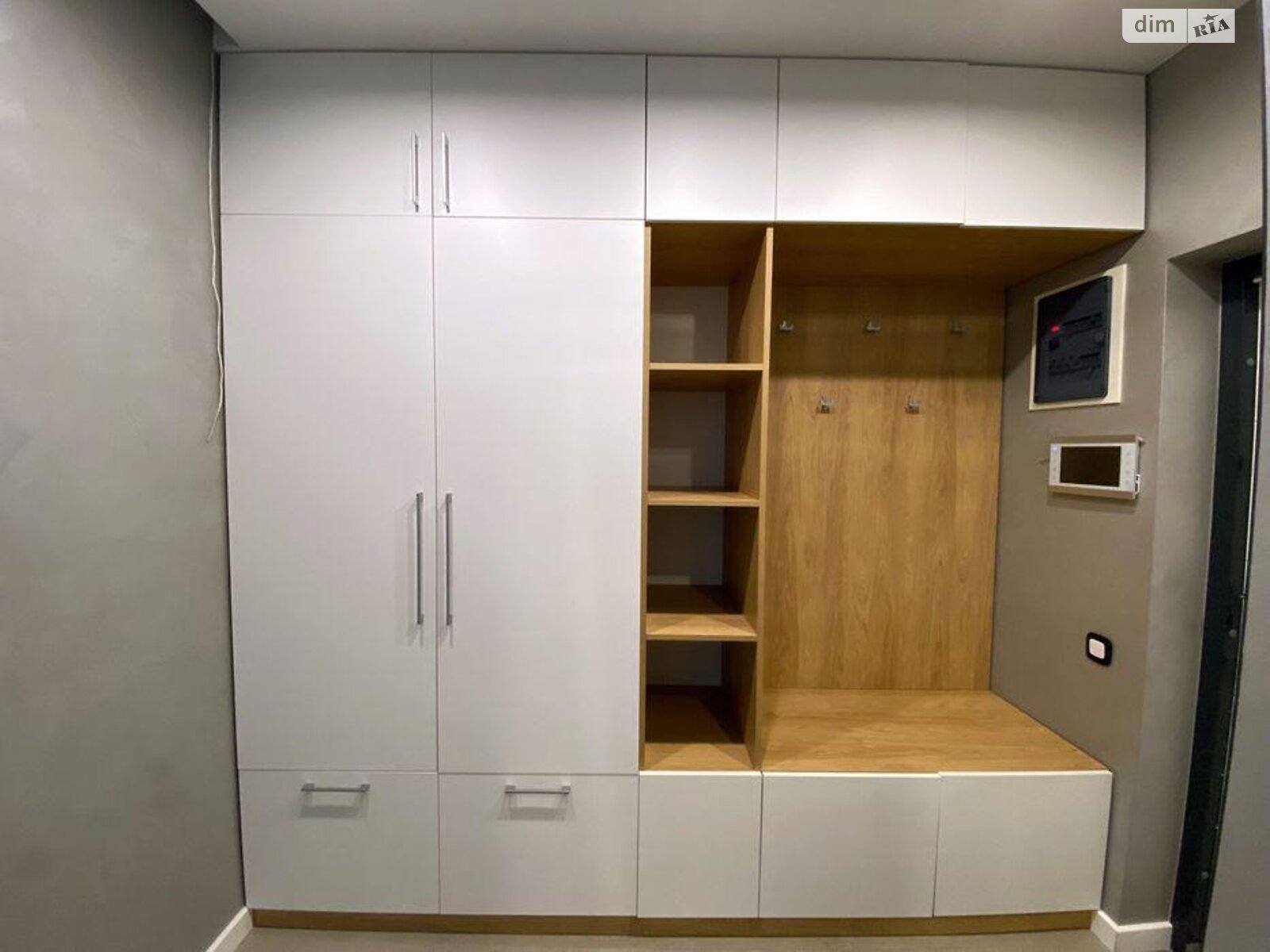 Продаж трикімнатної квартири в Києві, на вул. Драгоманова 2Б, район Позняки фото 1 Продаж трикімнатної квартири в Києві, на вул. Драгоманова 2Б, район Позняки фото 1