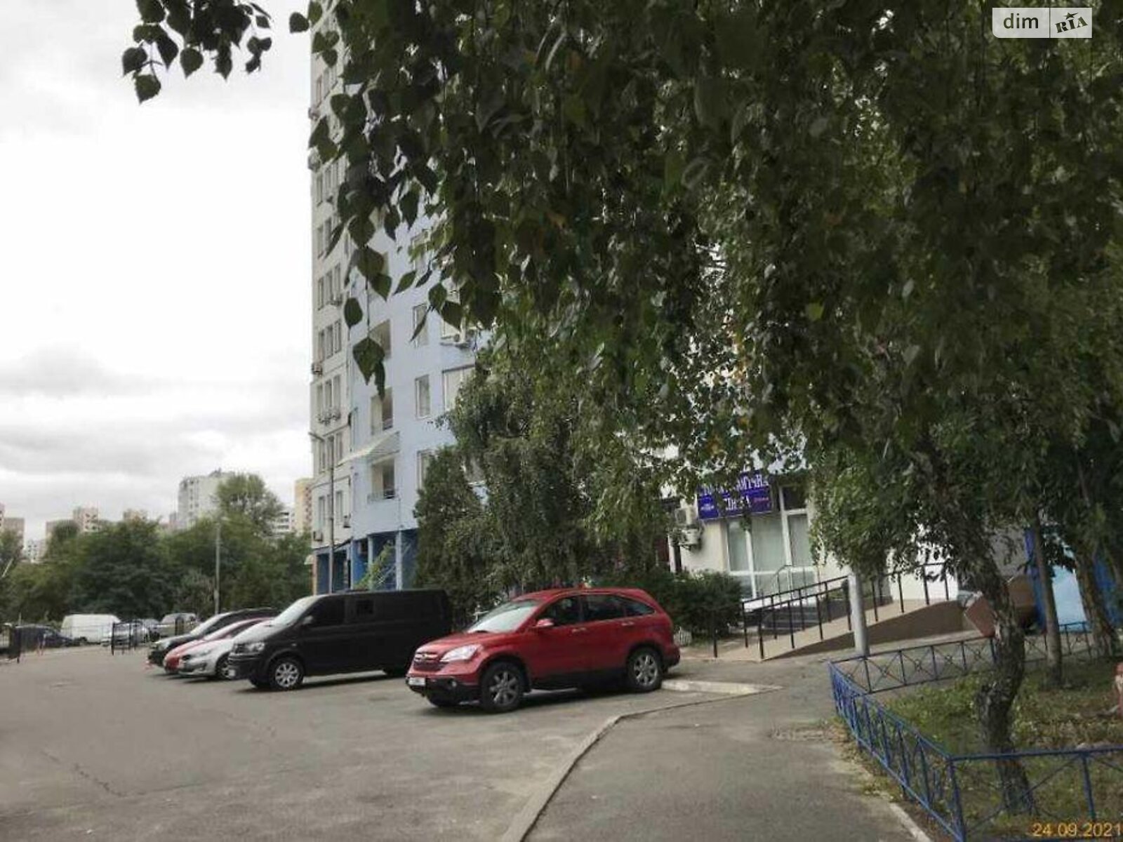 Продаж двокімнатної квартири в Києві, на вул. Драгоманова 6А, район Позняки фото 1 Продаж двокімнатної квартири в Києві, на вул. Драгоманова 6А, район Позняки фото 1