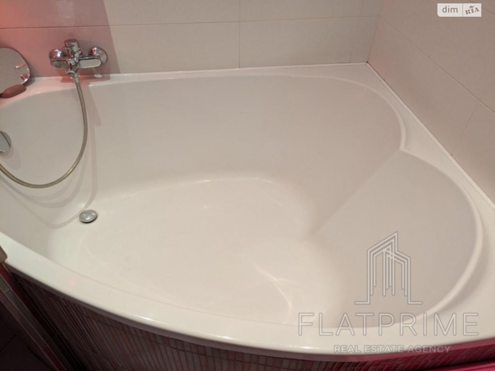 Продаж однокімнатної квартири в Києві, на вул. Драгоманова 1Б, район Позняки фото 1 Продаж однокімнатної квартири в Києві, на вул. Драгоманова 1Б, район Позняки фото 1