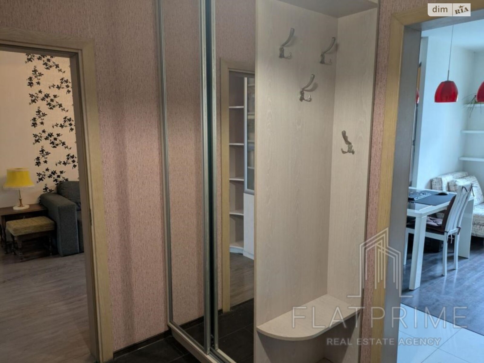 Продаж однокімнатної квартири в Києві, на вул. Драгоманова 1Б, район Позняки фото 1 Продаж однокімнатної квартири в Києві, на вул. Драгоманова 1Б, район Позняки фото 1