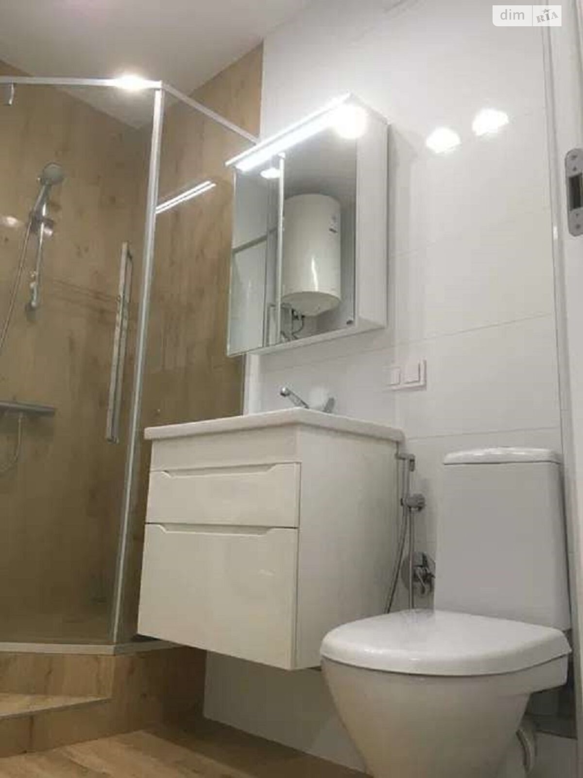 Продаж однокімнатної квартири в Києві, на вул. Драгоманова 10, район Позняки фото 1 Продаж однокімнатної квартири в Києві, на вул. Драгоманова 10, район Позняки фото 1