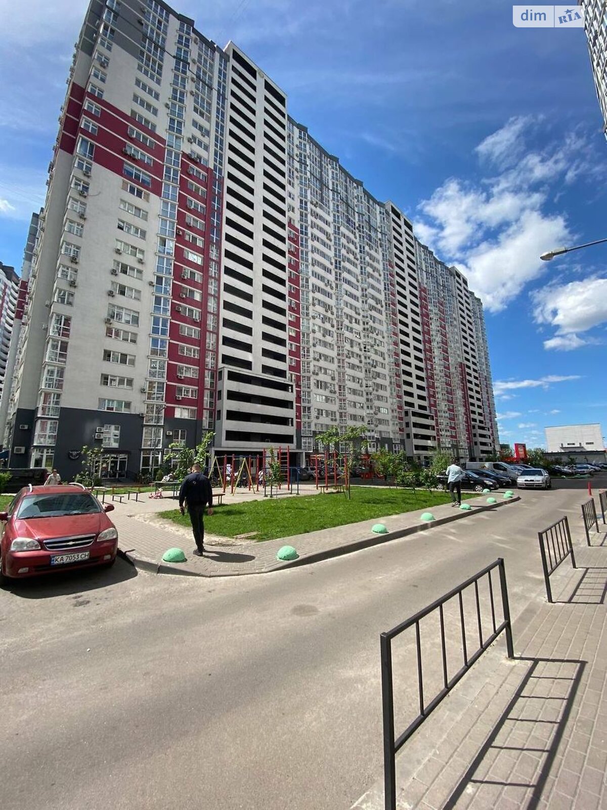Продажа однокомнатной квартиры в Киеве, на ул. Драгоманова 2А, район Позняки фото 1 Продажа однокомнатной квартиры в Киеве, на ул. Драгоманова 2А, район Позняки фото 1