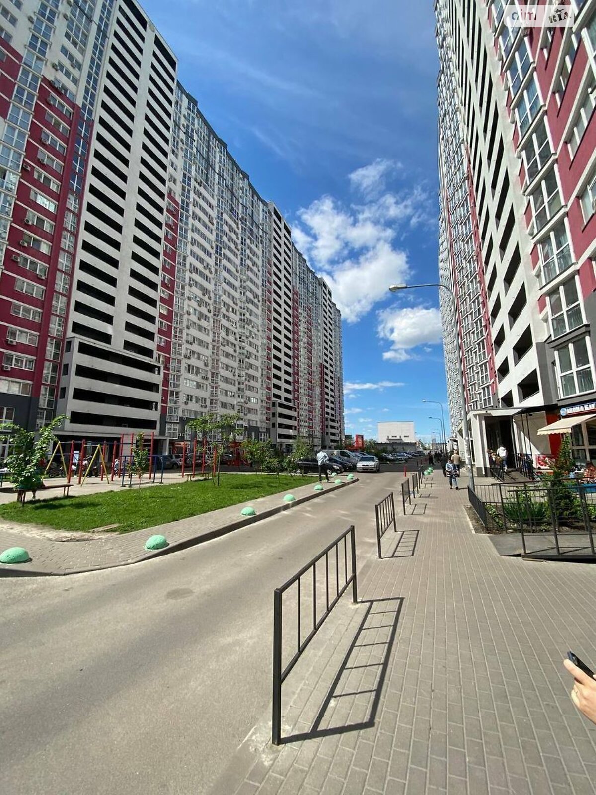 Продажа однокомнатной квартиры в Киеве, на ул. Драгоманова 2А, район Позняки фото 1 Продажа однокомнатной квартиры в Киеве, на ул. Драгоманова 2А, район Позняки фото 1