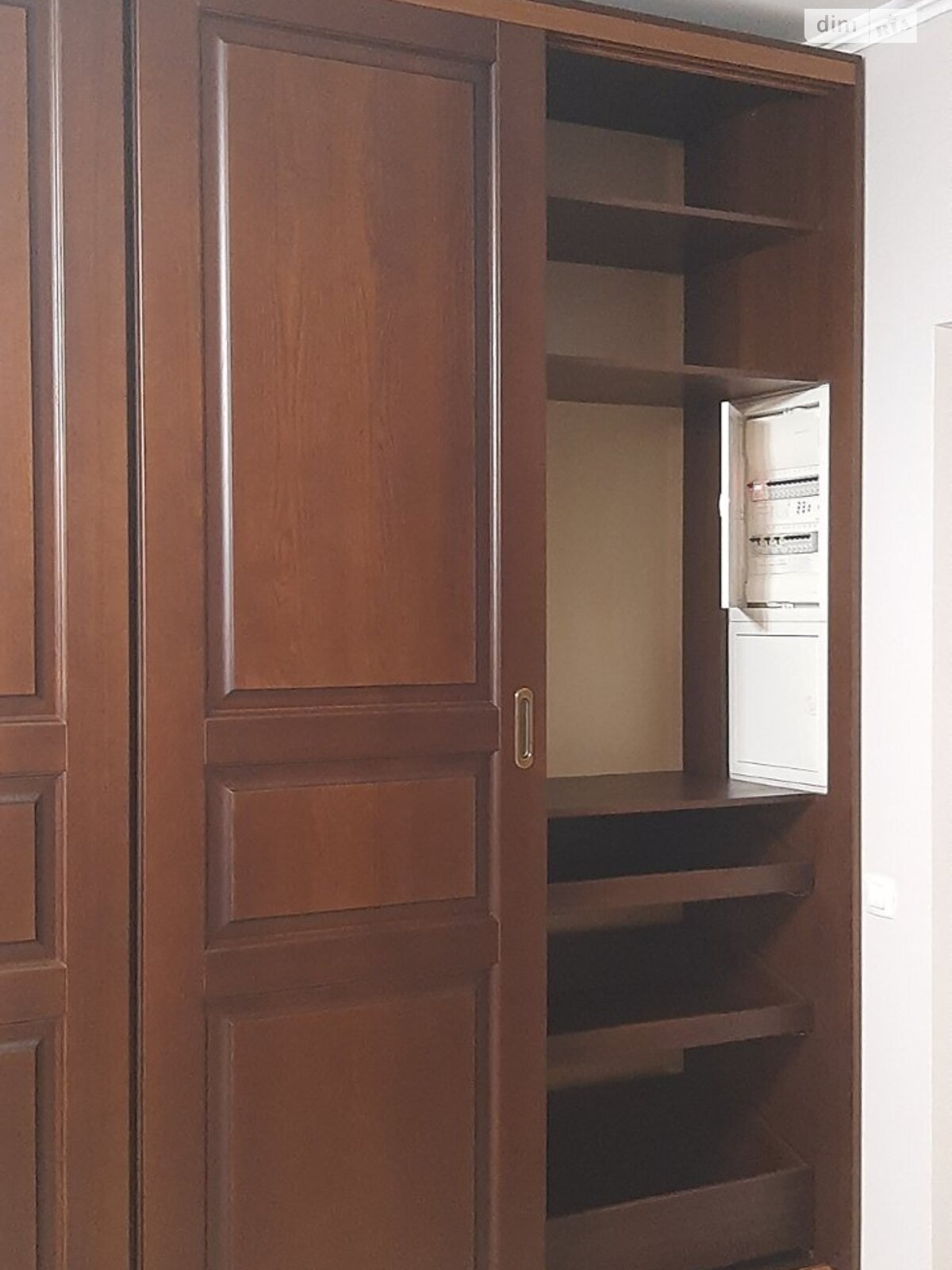 Продаж однокімнатної квартири в Києві, на вул. Драгоманова 2Б, район Позняки фото 1 Продаж однокімнатної квартири в Києві, на вул. Драгоманова 2Б, район Позняки фото 1