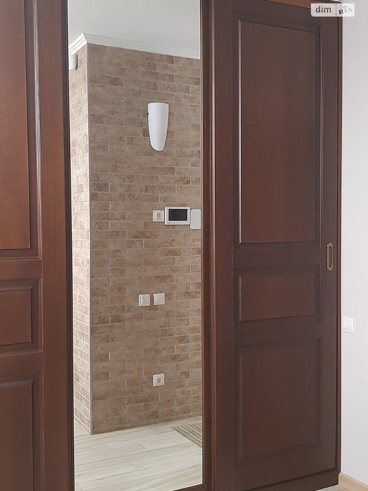 Продаж однокімнатної квартири в Києві, на вул. Драгоманова 2Б, район Позняки фото 1 Продаж однокімнатної квартири в Києві, на вул. Драгоманова 2Б, район Позняки фото 1