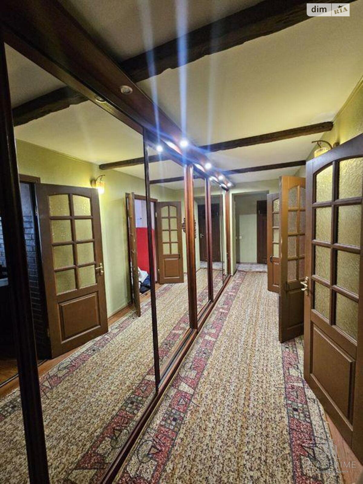 Продажа трехкомнатной квартиры в Киеве, на ул. Драгоманова 44А, район Позняки фото 1 Продажа трехкомнатной квартиры в Киеве, на ул. Драгоманова 44А, район Позняки фото 1
