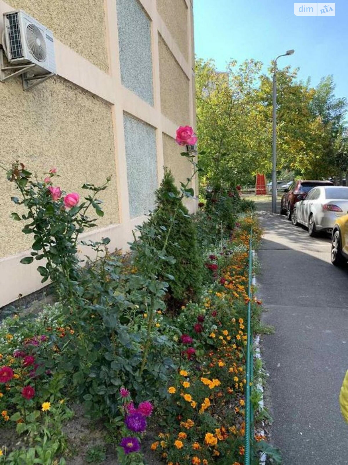Продаж чотирикімнатної квартири в Києві, на вул. Драгоманова 12, район Позняки фото 1 Продаж чотирикімнатної квартири в Києві, на вул. Драгоманова 12, район Позняки фото 1