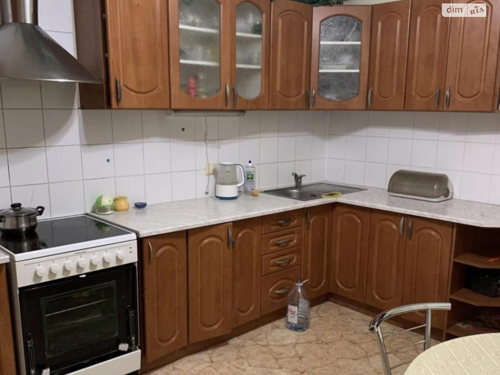 Продаж чотирикімнатної квартири в Києві, на вул. Драгоманова 12, район Позняки фото 1 Продаж чотирикімнатної квартири в Києві, на вул. Драгоманова 12, район Позняки фото 1