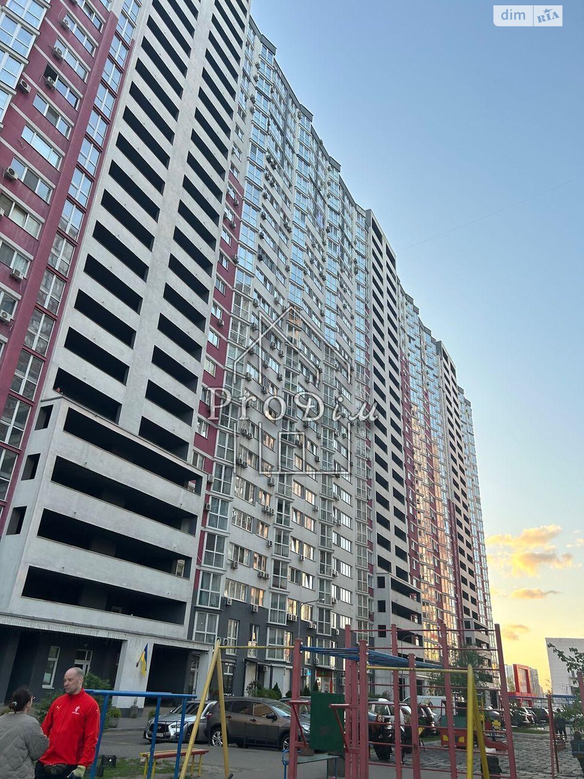 Продаж однокімнатної квартири в Києві, на вул. Драгоманова 2А, район Позняки фото 1 Продаж однокімнатної квартири в Києві, на вул. Драгоманова 2А, район Позняки фото 1