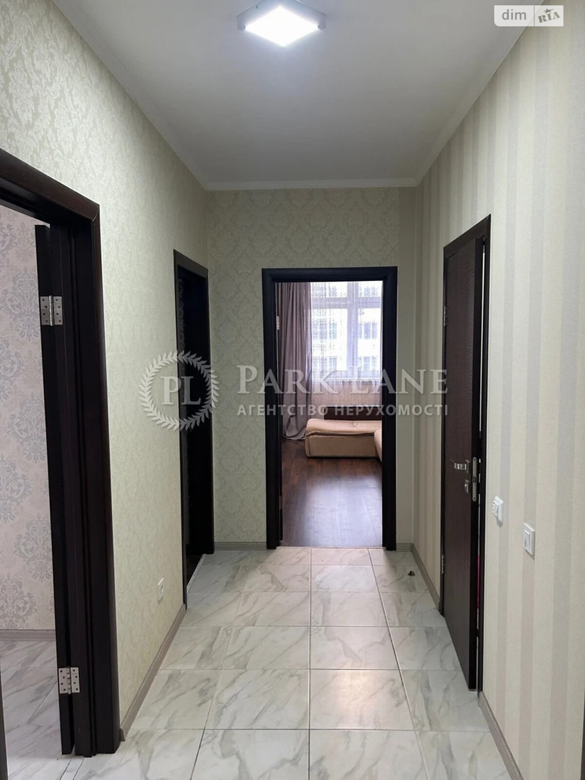 Продаж двокімнатної квартири в Києві, на вул. Драгоманова 2, район Позняки фото 1 Продаж двокімнатної квартири в Києві, на вул. Драгоманова 2, район Позняки фото 1