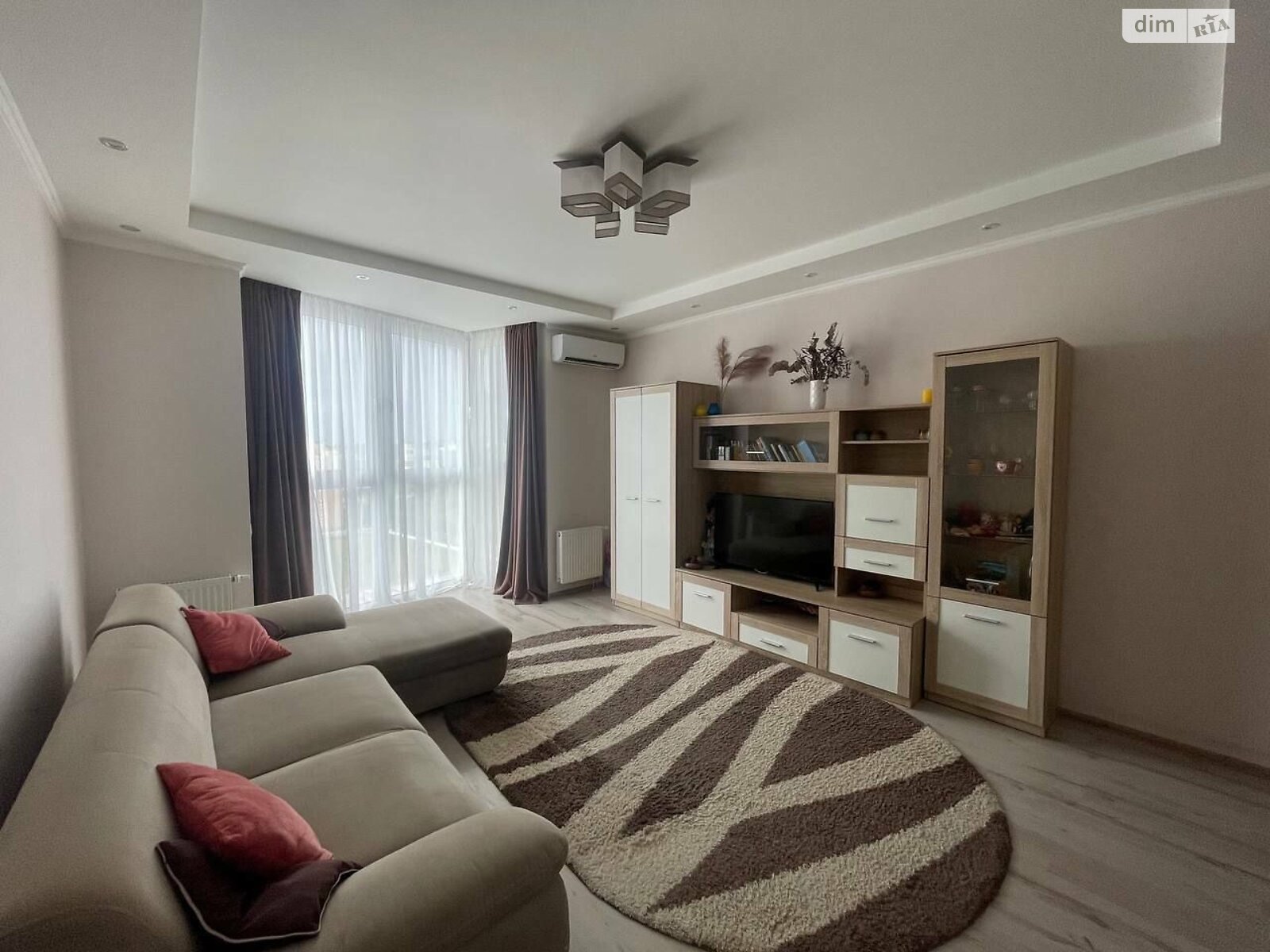 Продаж двокімнатної квартири в Києві, на вул. Драгоманова 2А, район Позняки фото 1 Продаж двокімнатної квартири в Києві, на вул. Драгоманова 2А, район Позняки фото 1