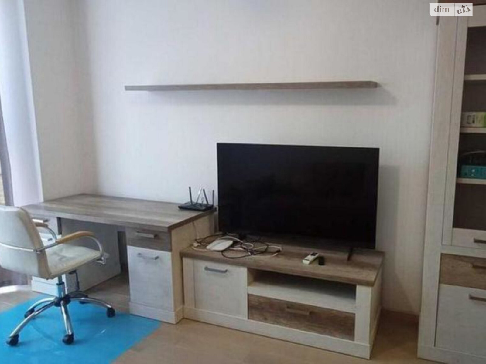 Продаж однокімнатної квартири в Києві, на вул. Драгоманова 2Б, район Позняки фото 1