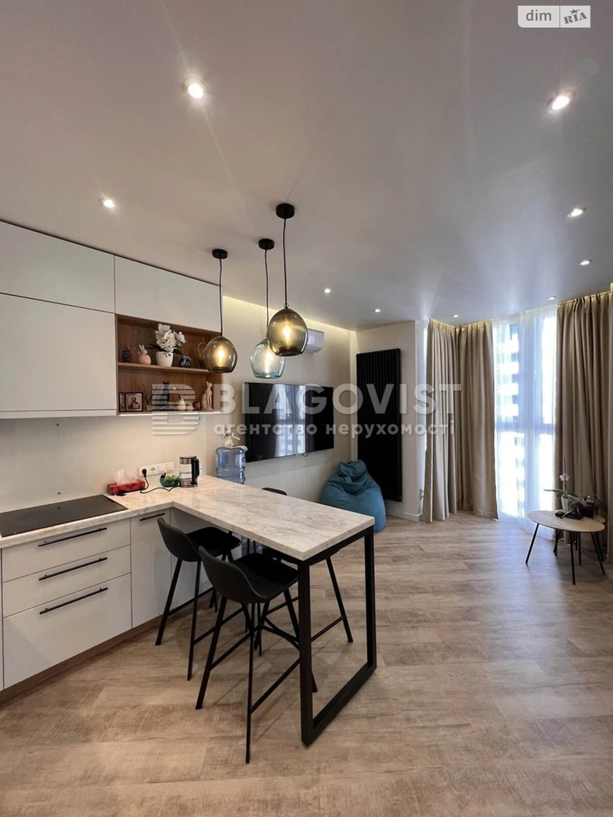Продажа трехкомнатной квартиры в Киеве, на ул. Драгоманова 2А, район Позняки фото 1 Продажа трехкомнатной квартиры в Киеве, на ул. Драгоманова 2А, район Позняки фото 1
