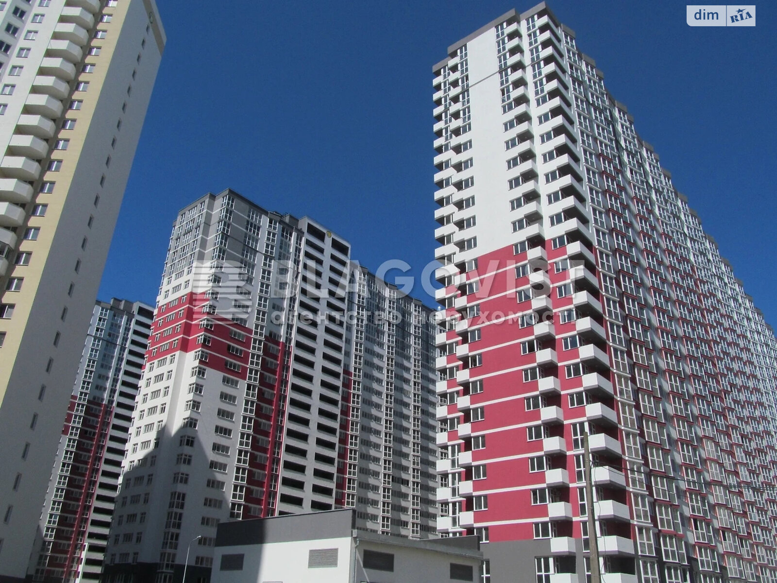 Продажа трехкомнатной квартиры в Киеве, на ул. Драгоманова 2А, район Позняки фото 1 Продажа трехкомнатной квартиры в Киеве, на ул. Драгоманова 2А, район Позняки фото 1