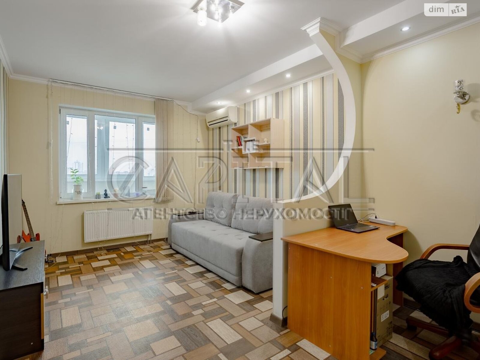 Продаж однокімнатної квартири в Києві, на вул. Драгоманова 6/1, район Позняки фото 1