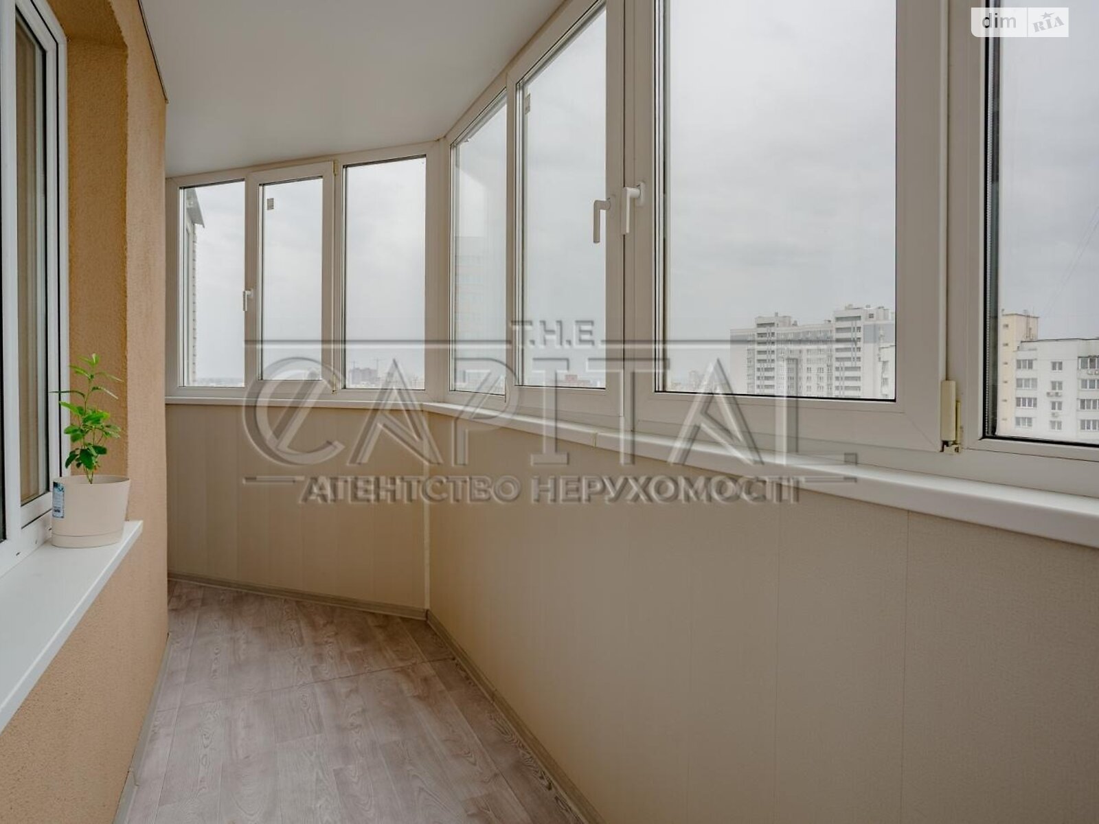 Продаж однокімнатної квартири в Києві, на вул. Драгоманова 6/1, район Позняки фото 1