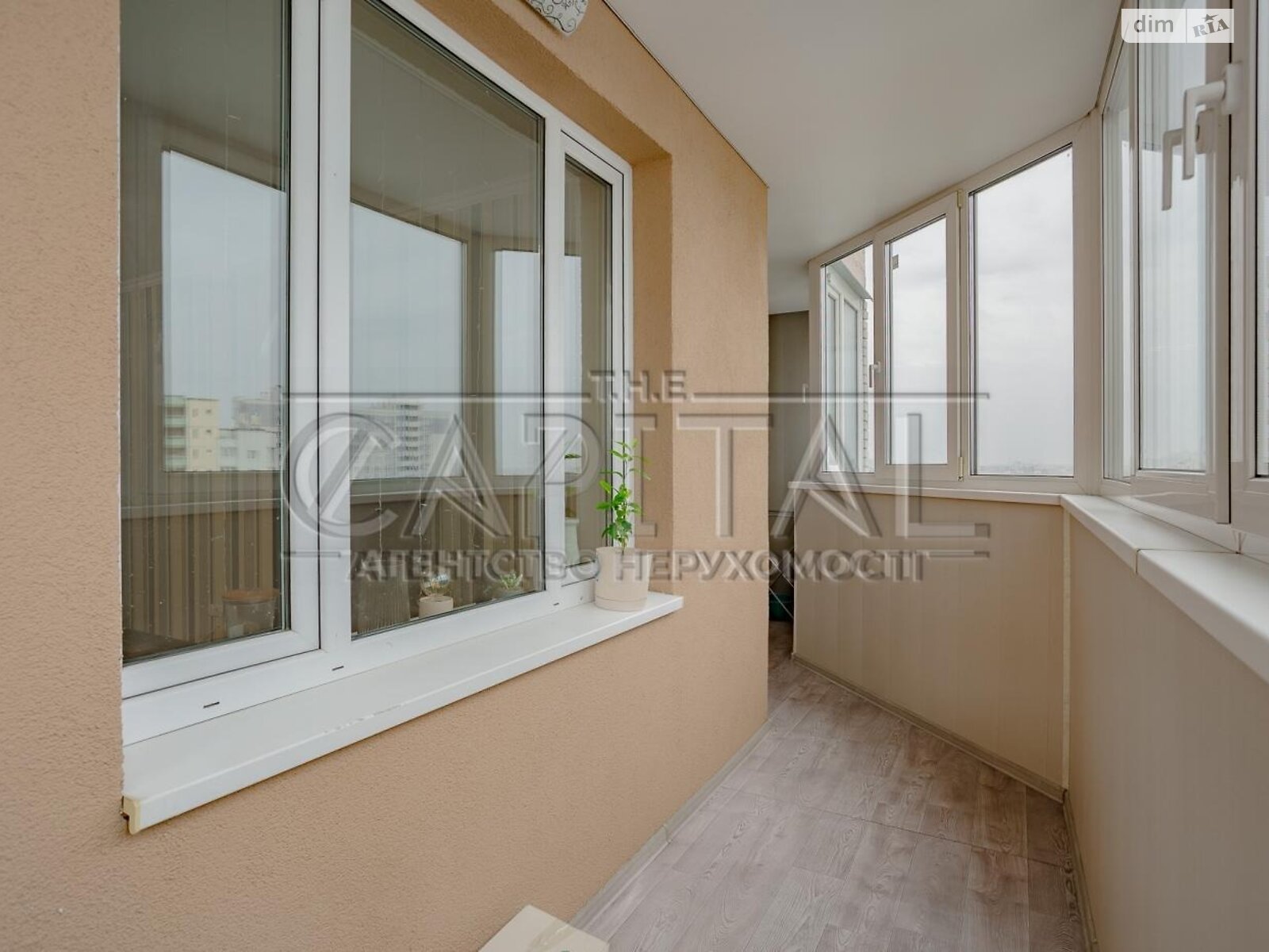 Продаж однокімнатної квартири в Києві, на вул. Драгоманова 6/1, район Позняки фото 1