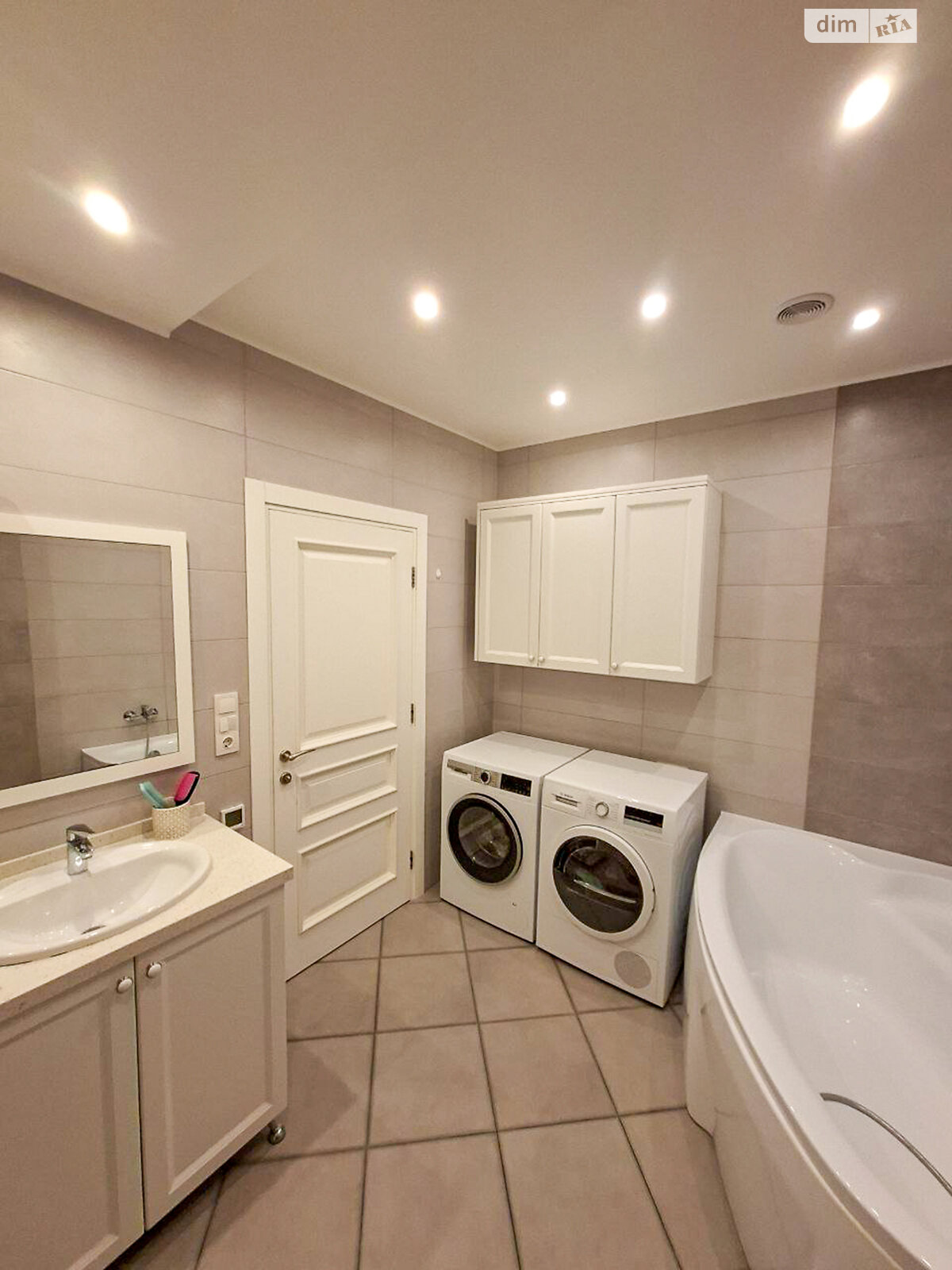 Продажа двухкомнатной квартиры в Киеве, на ул. Драгоманова 2, район Позняки фото 1