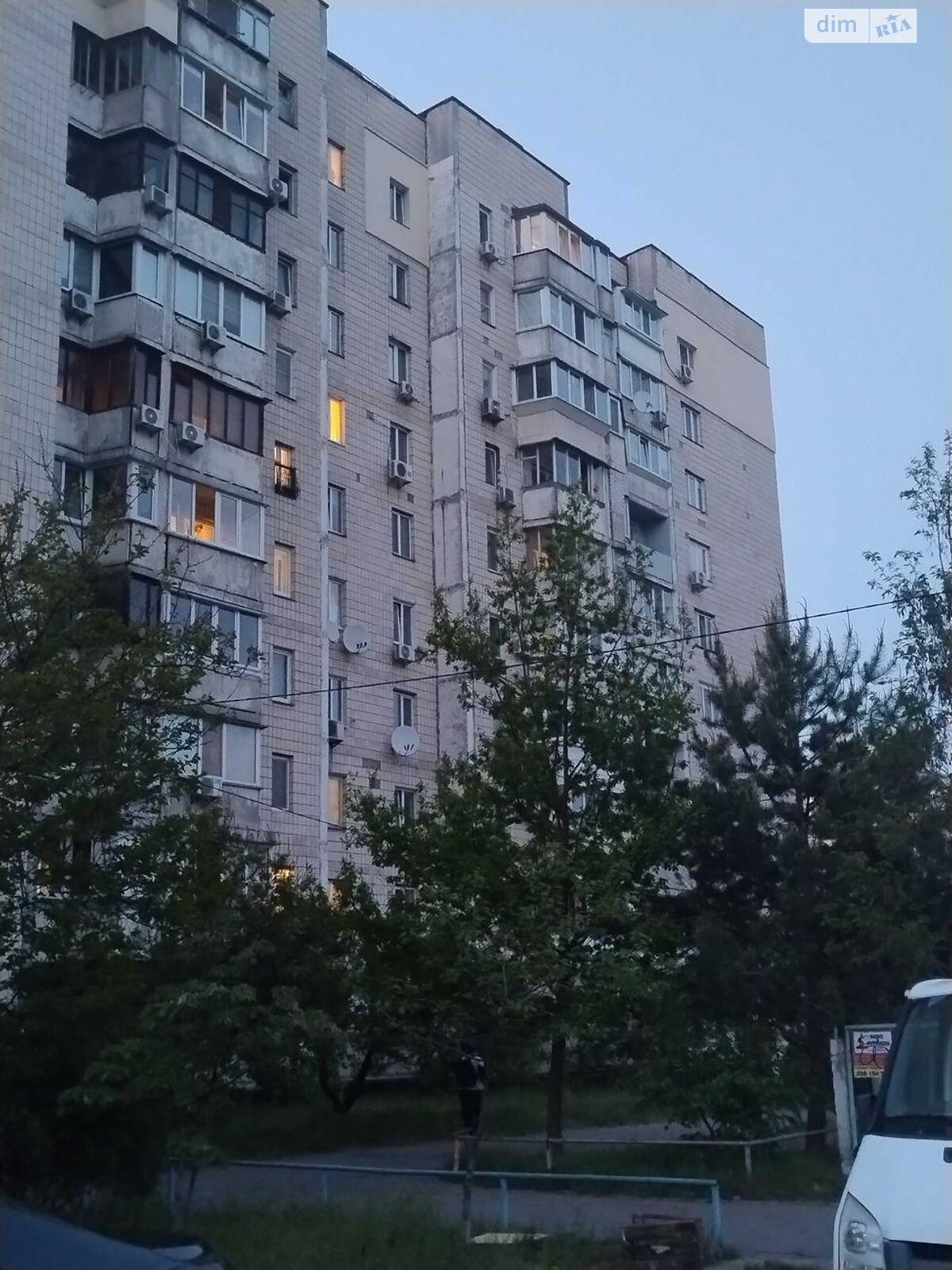 Продажа двухкомнатной квартиры в Киеве, на ул. Драгоманова 5, район Позняки фото 1 Продажа двухкомнатной квартиры в Киеве, на ул. Драгоманова 5, район Позняки фото 1