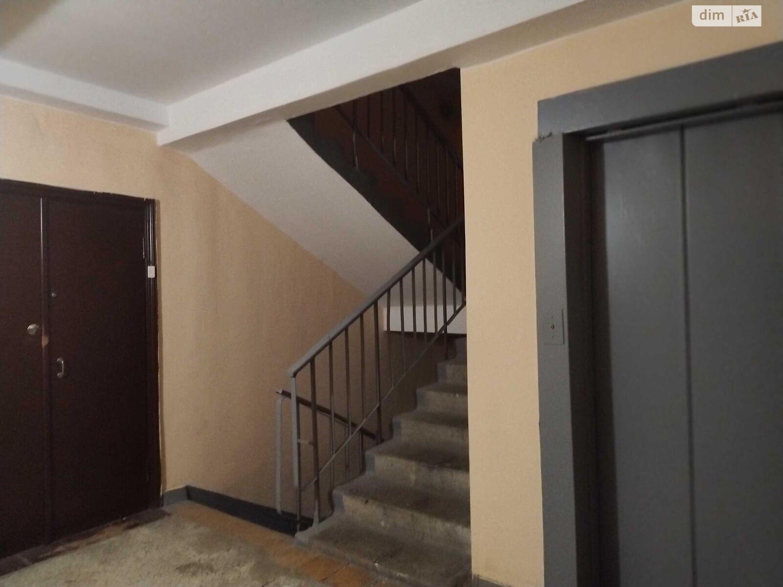 Продажа двухкомнатной квартиры в Киеве, на ул. Драгоманова 5, район Позняки фото 1 Продажа двухкомнатной квартиры в Киеве, на ул. Драгоманова 5, район Позняки фото 1