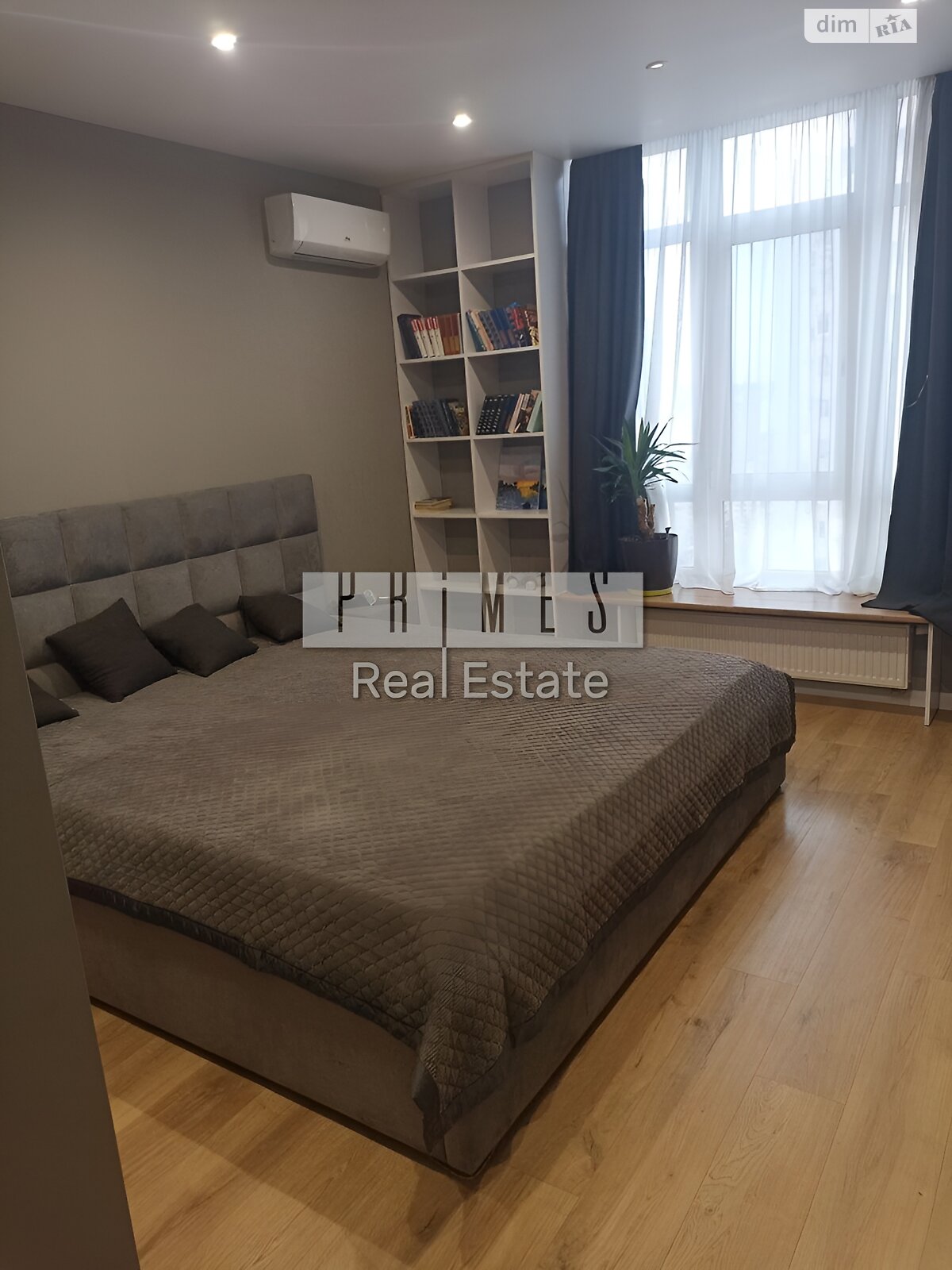 Продаж трикімнатної квартири в Києві, на вул. Олени Пчілки 7, район Позняки фото 1 Продаж трикімнатної квартири в Києві, на вул. Олени Пчілки 7, район Позняки фото 1