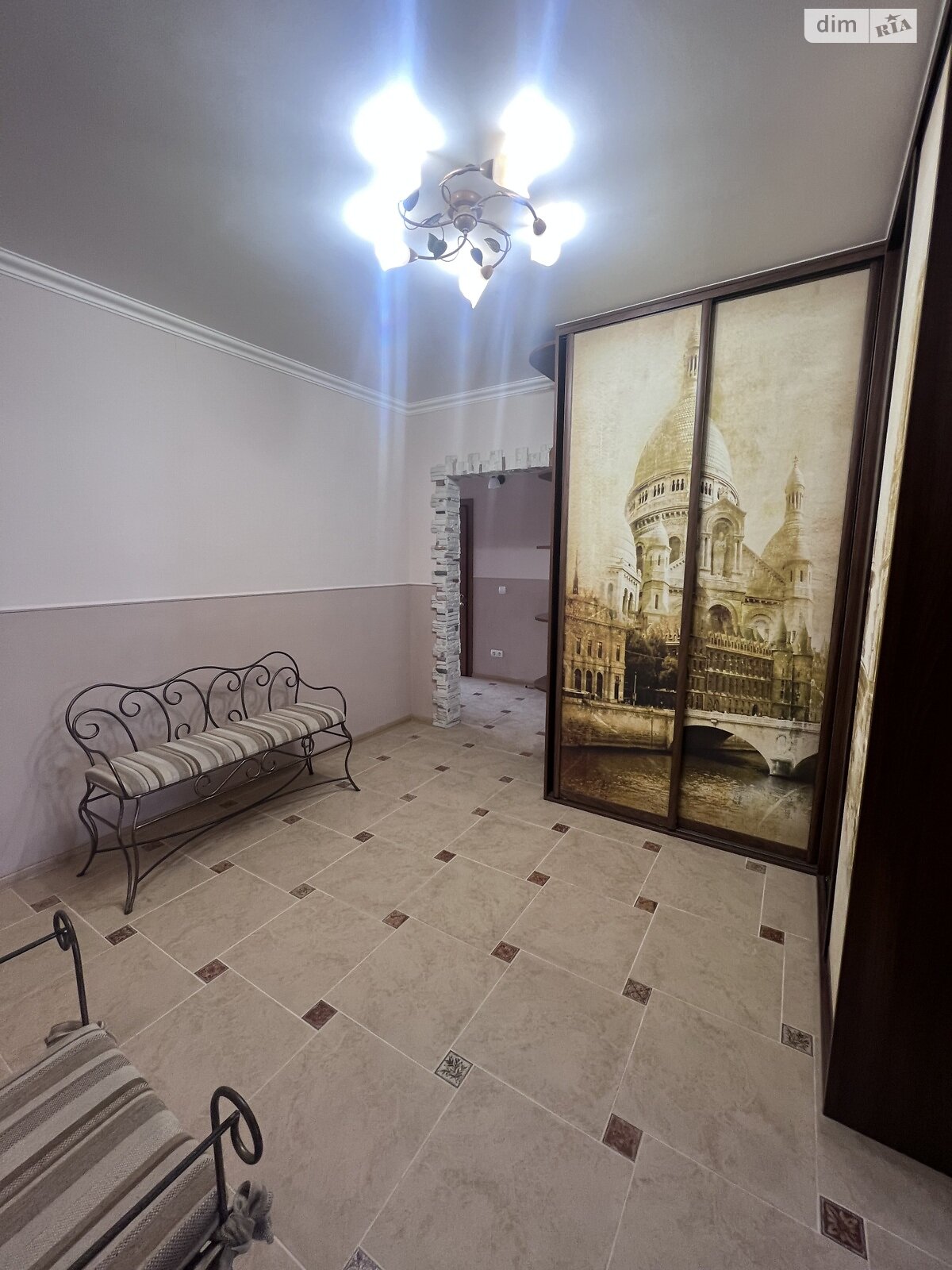 Продажа трехкомнатной квартиры в Киеве, на ул. Елены Пчилки 4, район Позняки фото 1 Продажа трехкомнатной квартиры в Киеве, на ул. Елены Пчилки 4, район Позняки фото 1
