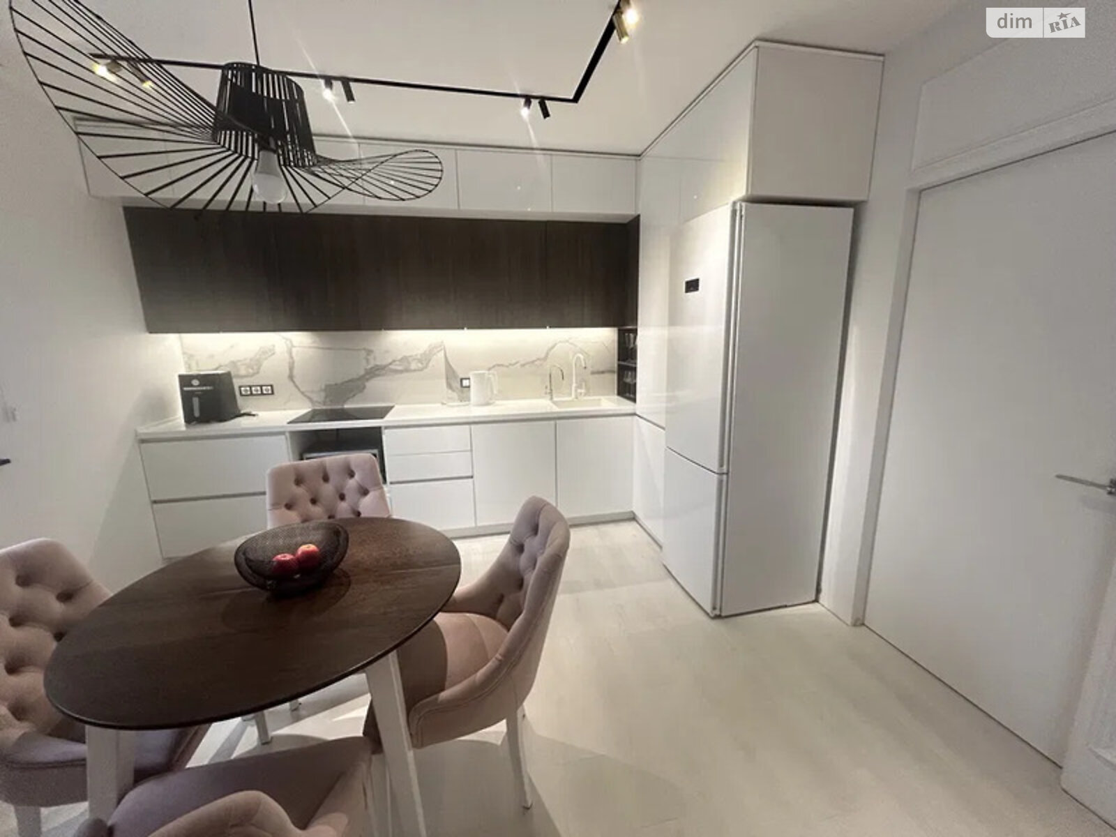 Продажа трехкомнатной квартиры в Киеве, на ул. Елены Пчилки 7, район Позняки фото 1 Продажа трехкомнатной квартиры в Киеве, на ул. Елены Пчилки 7, район Позняки фото 1