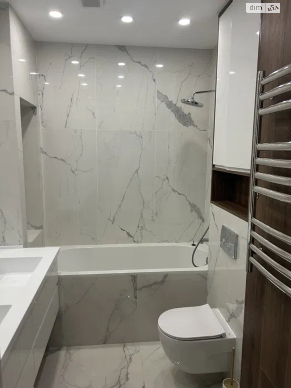 Продажа трехкомнатной квартиры в Киеве, на ул. Елены Пчилки 7, район Позняки фото 1 Продажа трехкомнатной квартиры в Киеве, на ул. Елены Пчилки 7, район Позняки фото 1