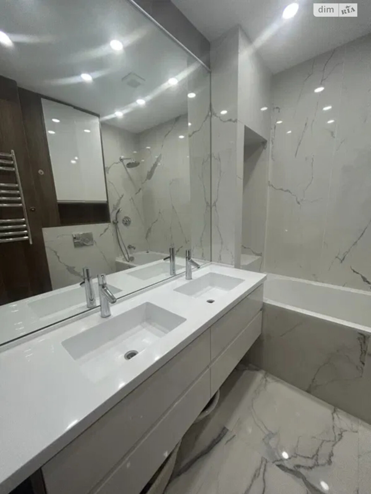 Продажа трехкомнатной квартиры в Киеве, на ул. Елены Пчилки 7, район Позняки фото 1 Продажа трехкомнатной квартиры в Киеве, на ул. Елены Пчилки 7, район Позняки фото 1