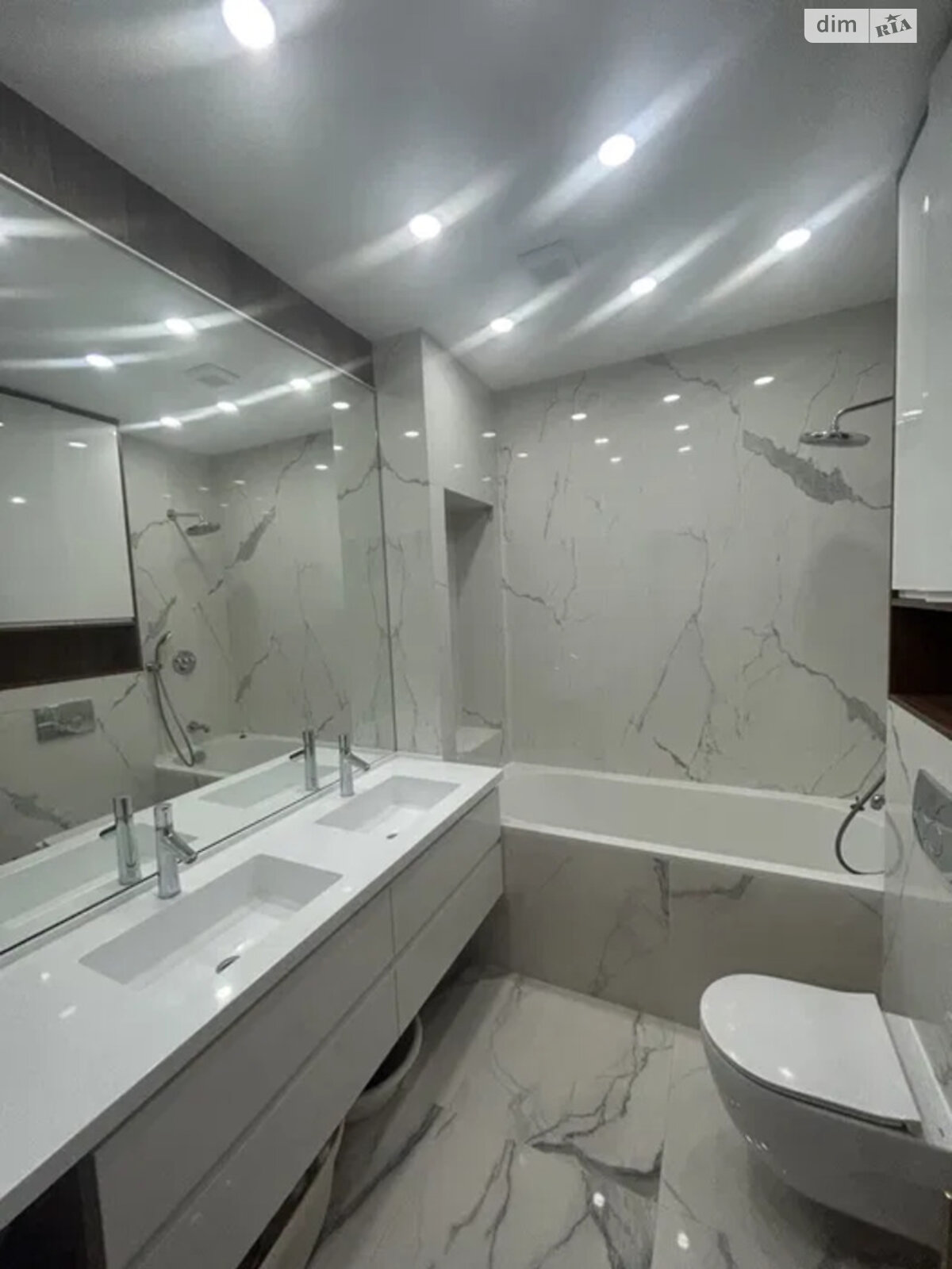 Продажа трехкомнатной квартиры в Киеве, на ул. Елены Пчилки 7, район Позняки фото 1 Продажа трехкомнатной квартиры в Киеве, на ул. Елены Пчилки 7, район Позняки фото 1