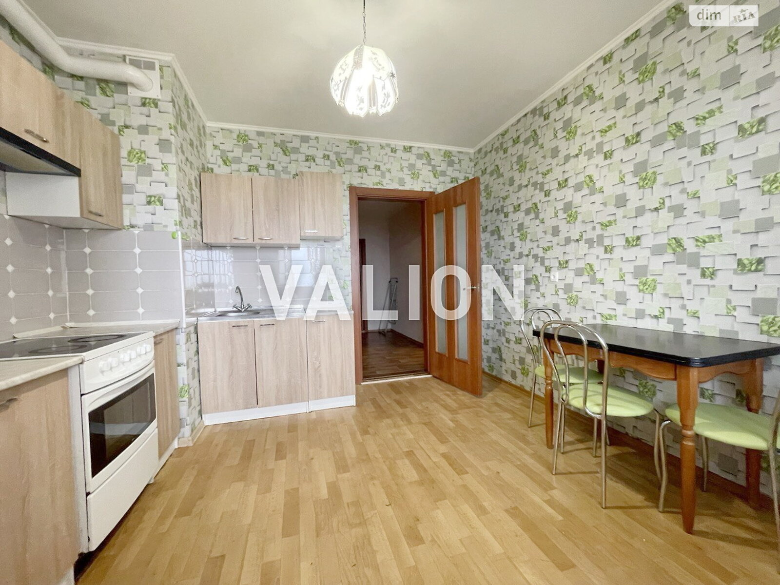 Продаж трикімнатної квартири в Києві, на вул. Олени Пчілки 4, район Позняки фото 1 Продаж трикімнатної квартири в Києві, на вул. Олени Пчілки 4, район Позняки фото 1