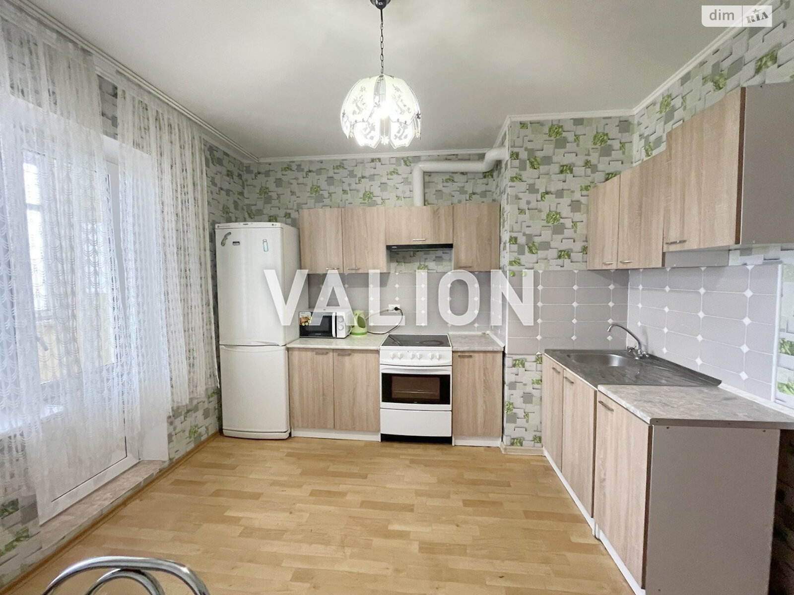 Продаж трикімнатної квартири в Києві, на вул. Олени Пчілки 4, район Позняки фото 1 Продаж трикімнатної квартири в Києві, на вул. Олени Пчілки 4, район Позняки фото 1