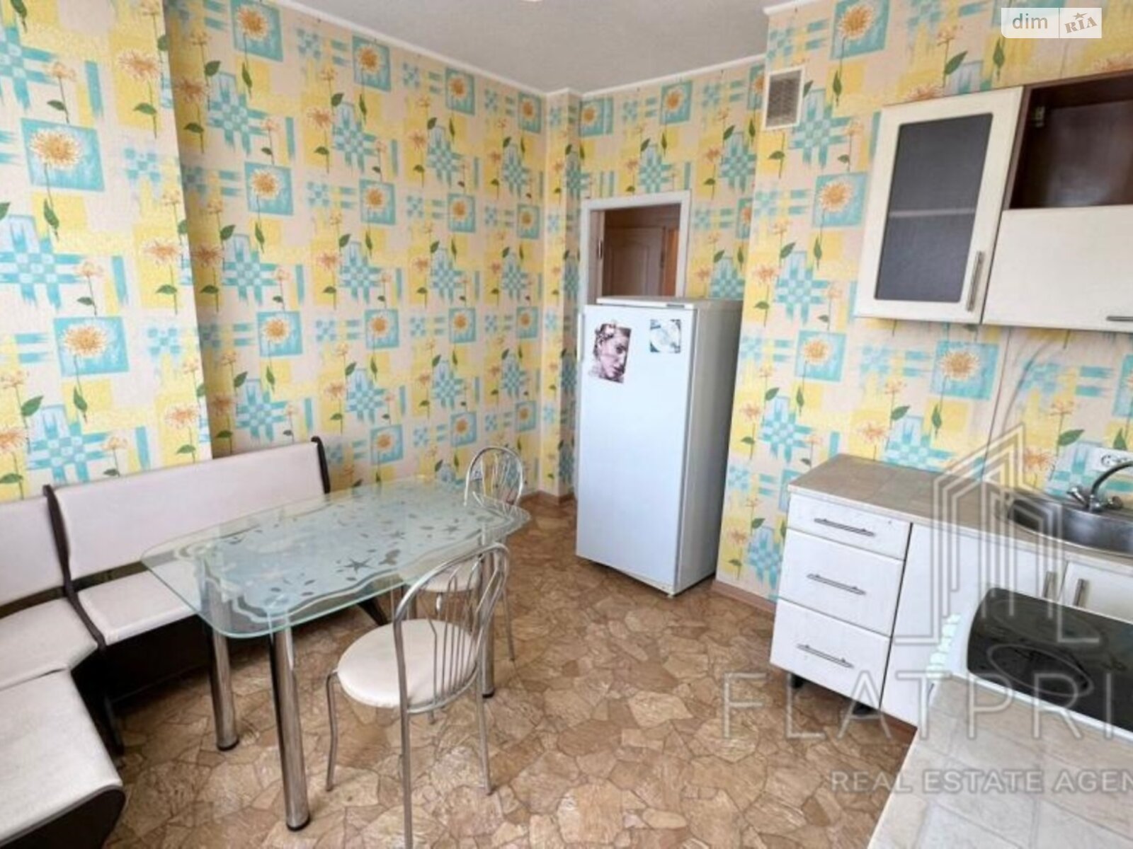 Продажа трехкомнатной квартиры в Киеве, на ул. Елены Пчилки 2, район Позняки фото 1 Продажа трехкомнатной квартиры в Киеве, на ул. Елены Пчилки 2, район Позняки фото 1