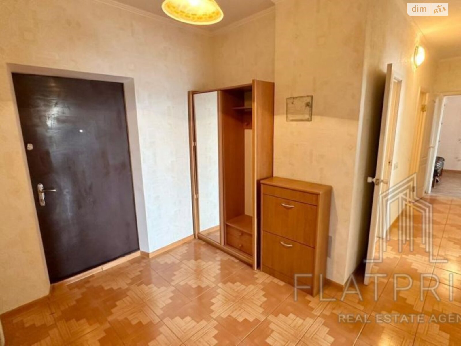 Продажа трехкомнатной квартиры в Киеве, на ул. Елены Пчилки 2, район Позняки фото 1 Продажа трехкомнатной квартиры в Киеве, на ул. Елены Пчилки 2, район Позняки фото 1