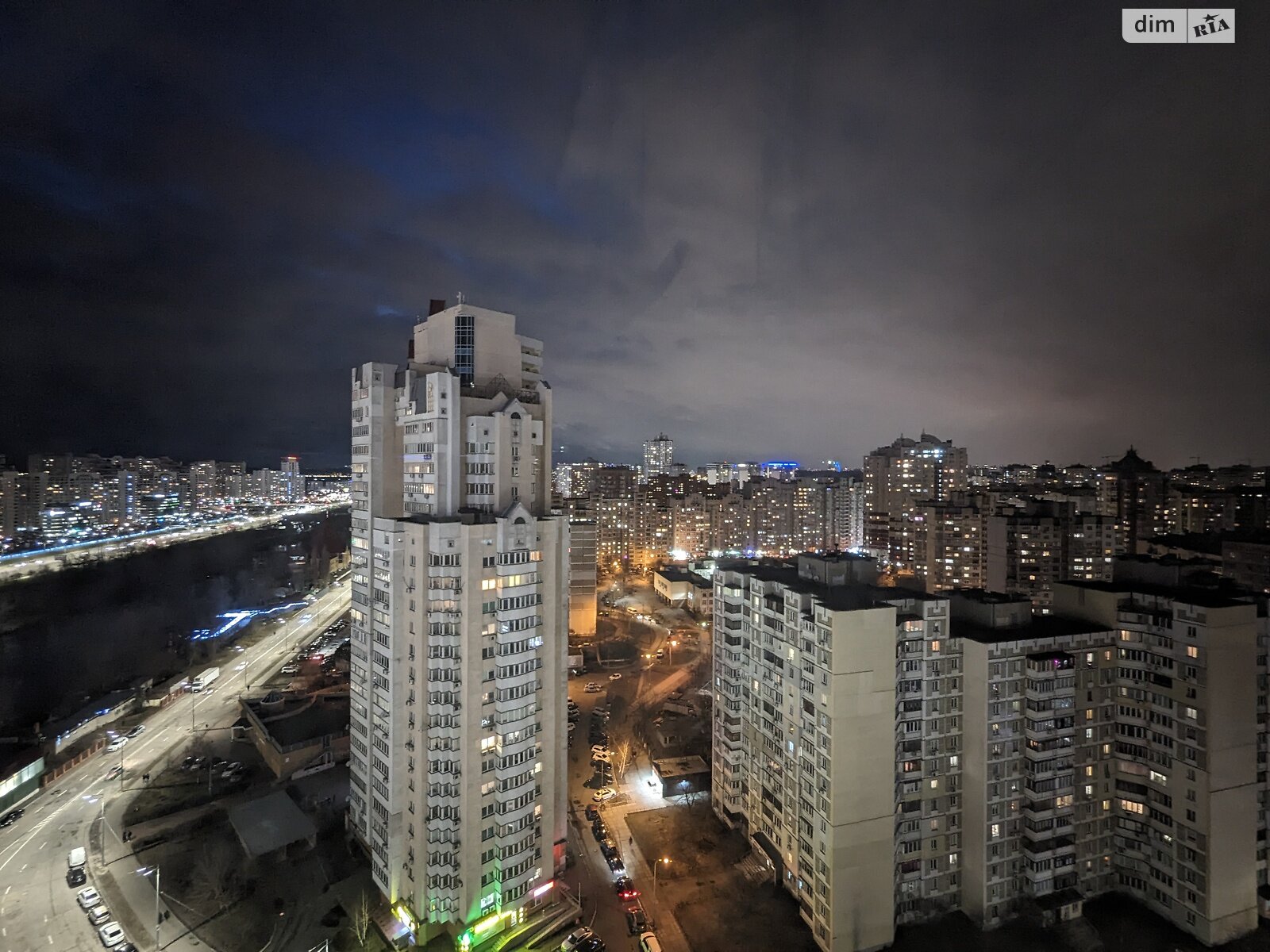 Продажа трехкомнатной квартиры в Киеве, на ул. Срибнокильская 3В, район Позняки фото 1 Продажа трехкомнатной квартиры в Киеве, на ул. Срибнокильская 3В, район Позняки фото 1