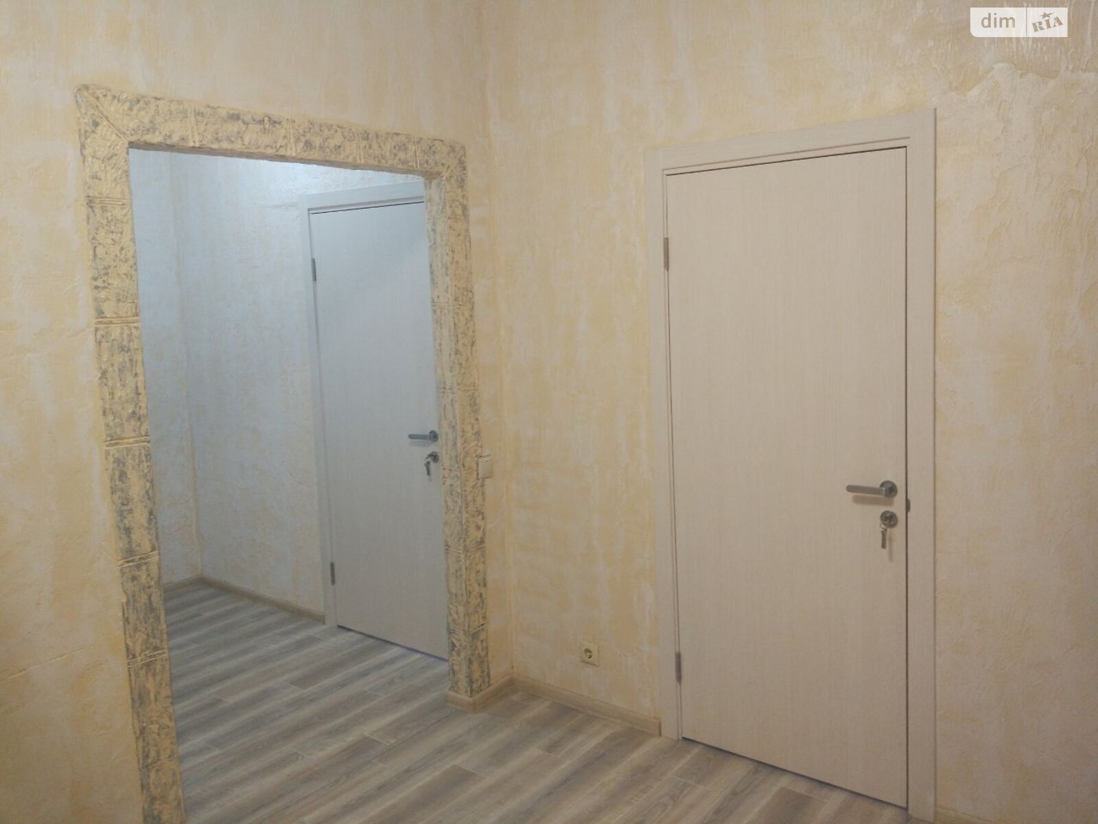 Продажа трехкомнатной квартиры в Киеве, на ул. Срибнокильская 3В, район Позняки фото 1 Продажа трехкомнатной квартиры в Киеве, на ул. Срибнокильская 3В, район Позняки фото 1