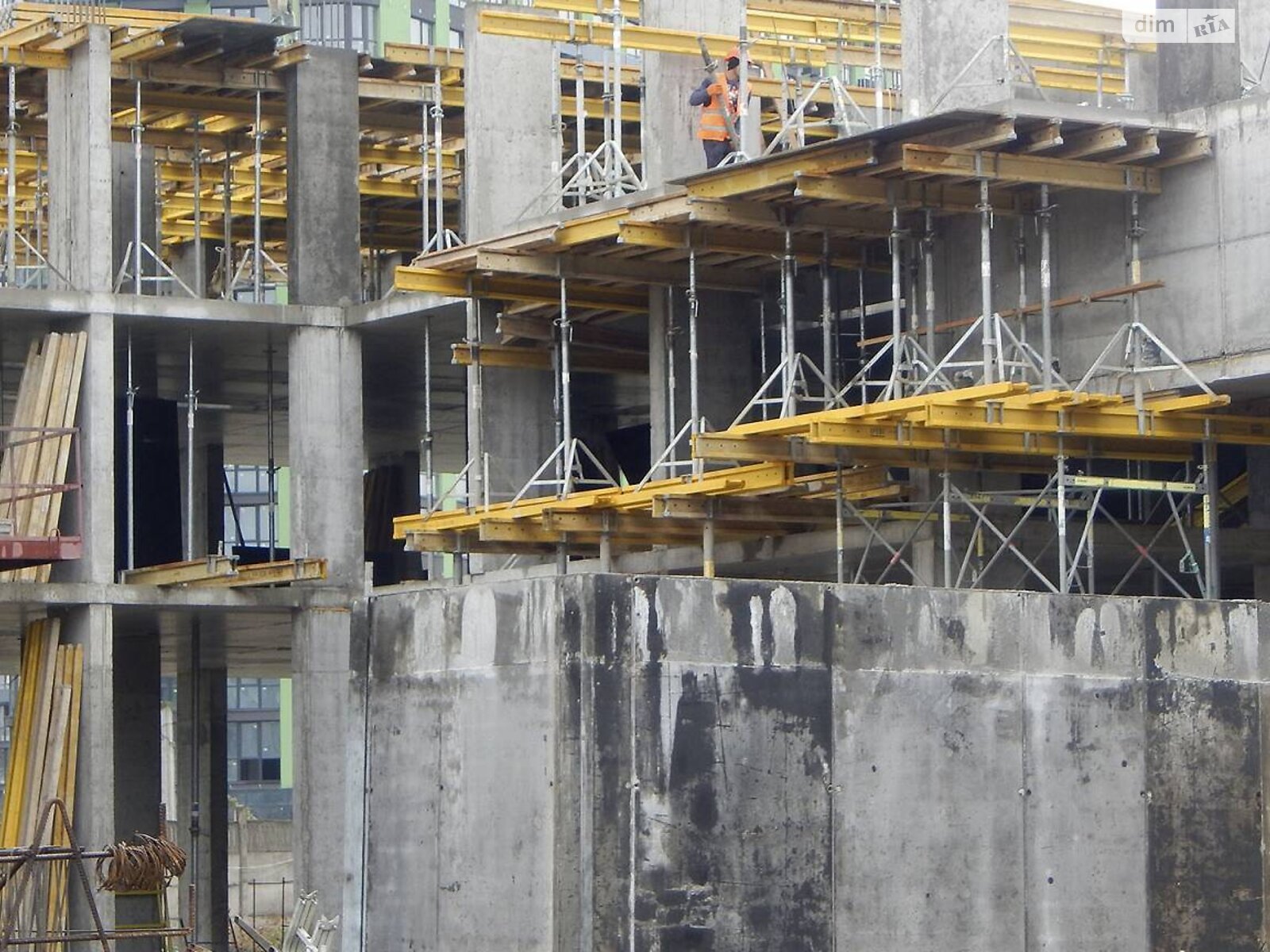 Продаж п`ятикімнатної квартири в Києві, на вул. Клеманська 3, район Позняки фото 1 Продаж п`ятикімнатної квартири в Києві, на вул. Клеманська 3, район Позняки фото 1