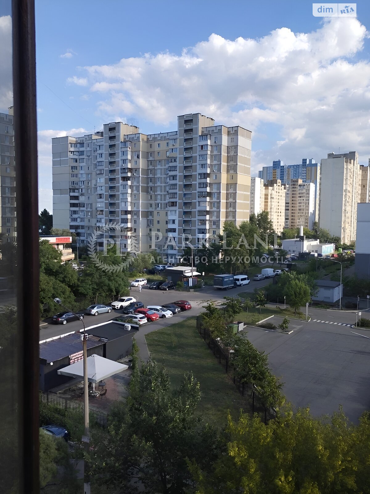 Продажа трехкомнатной квартиры в Киеве, на просп. Николая Бажана 34, район Позняки фото 1 Продажа трехкомнатной квартиры в Киеве, на просп. Николая Бажана 34, район Позняки фото 1
