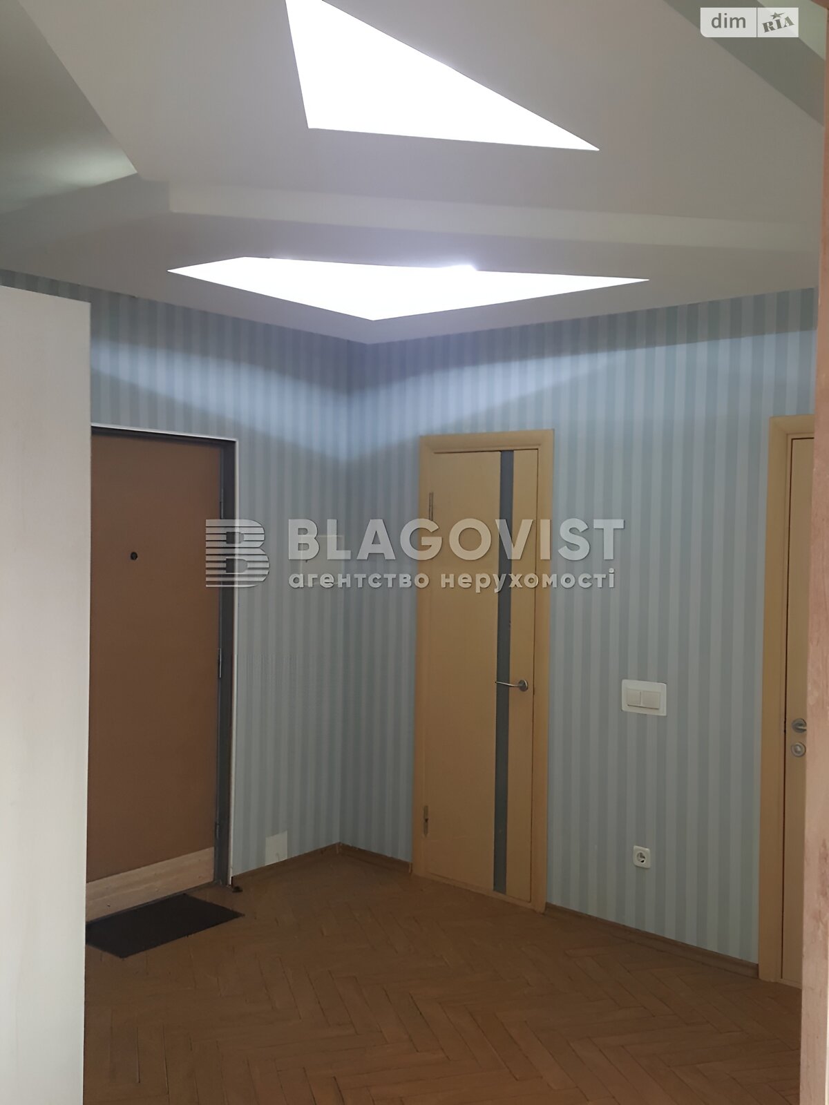 Продажа трехкомнатной квартиры в Киеве, на просп. Петра Григоренко 13Б, район Позняки фото 1 Продажа трехкомнатной квартиры в Киеве, на просп. Петра Григоренко 13Б, район Позняки фото 1