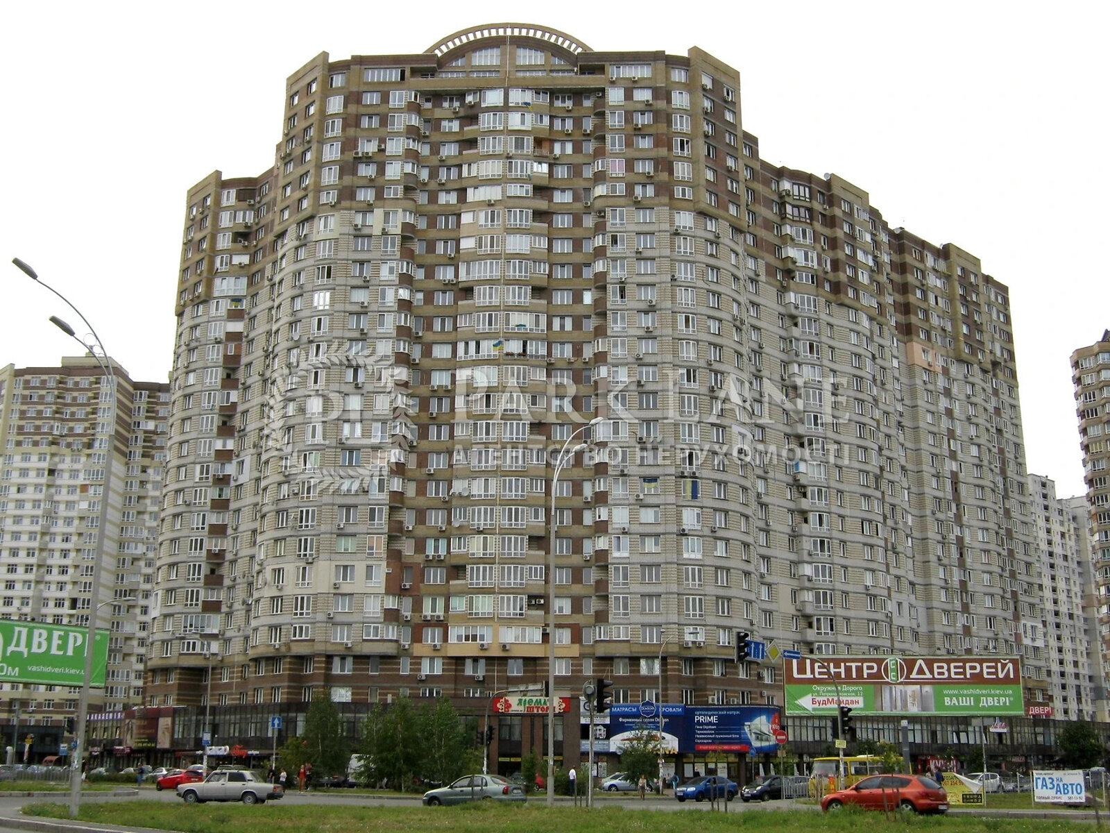 Продажа трехкомнатной квартиры в Киеве, на просп. Петра Григоренко 22/20, район Позняки фото 1 Продажа трехкомнатной квартиры в Киеве, на просп. Петра Григоренко 22/20, район Позняки фото 1