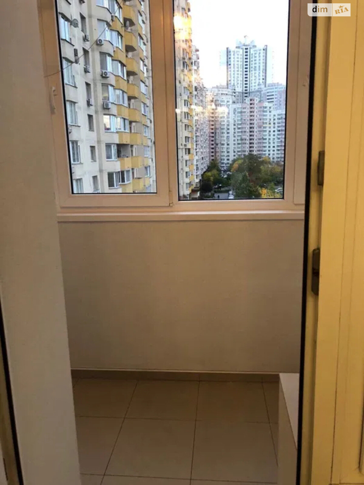 Продаж однокімнатної квартири в Києві, на просп. Петра Григоренка 28, район Позняки фото 1