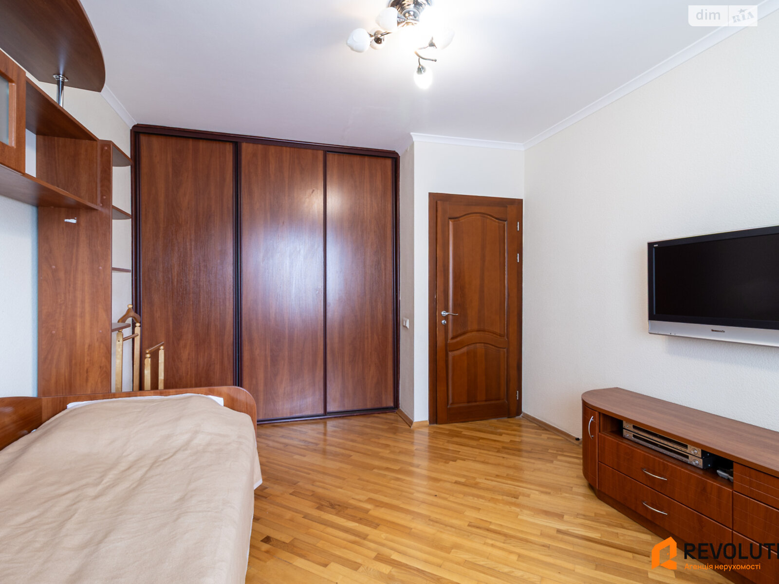Продаж трикімнатної квартири в Києві, на просп. Петра Григоренка 3А, район Позняки фото 1 Продаж трикімнатної квартири в Києві, на просп. Петра Григоренка 3А, район Позняки фото 1