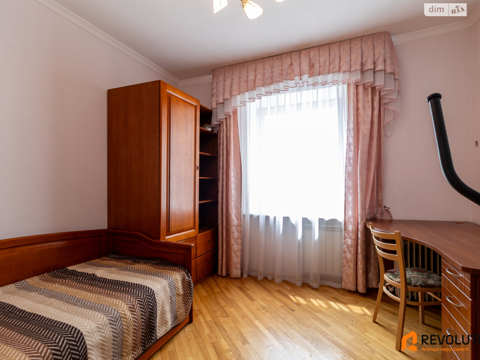 Продажа трехкомнатной квартиры в Киеве, на просп. Петра Григоренко 3А, район Позняки фото 1 Продажа трехкомнатной квартиры в Киеве, на просп. Петра Григоренко 3А, район Позняки фото 1