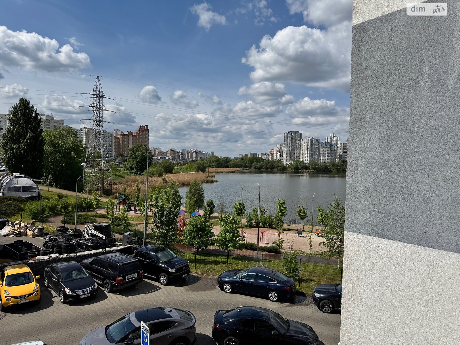 Продажа двухкомнатной квартиры в Киеве, на ул. Ревуцкого 40Г, район Позняки фото 1 Продажа двухкомнатной квартиры в Киеве, на ул. Ревуцкого 40Г, район Позняки фото 1