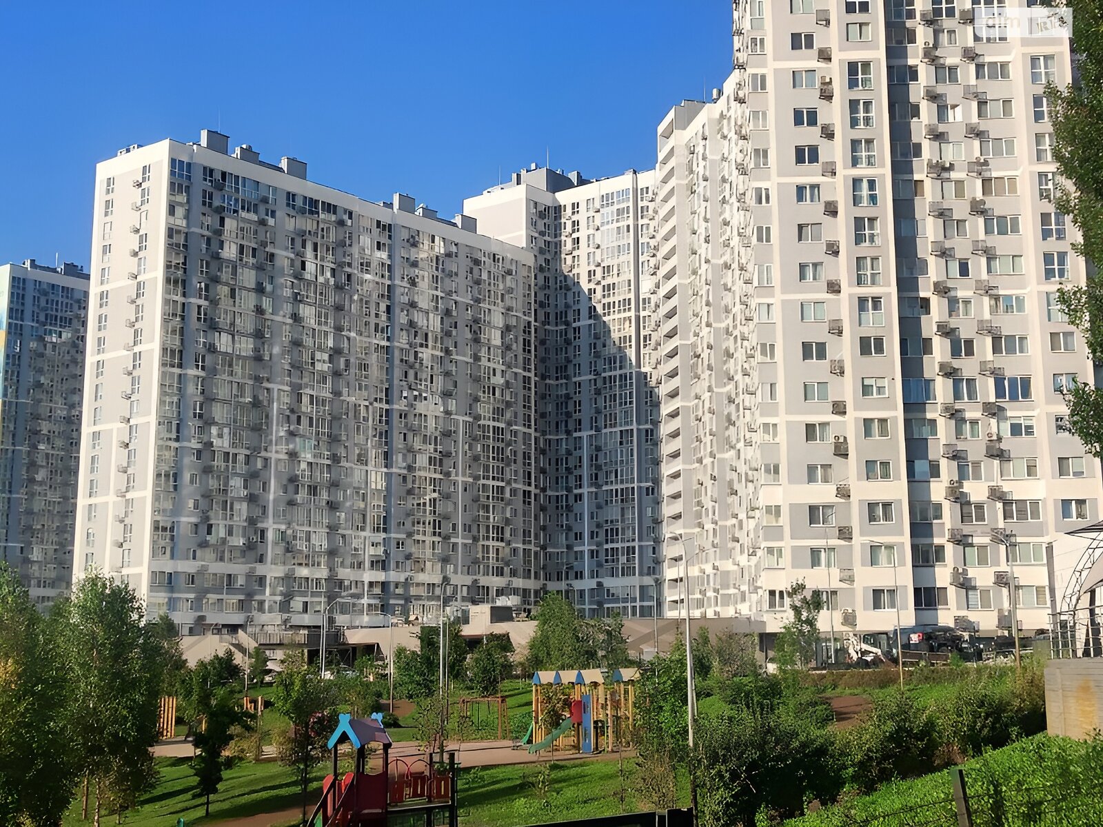 Продаж однокімнатної квартири в Києві, на вул. Ревуцького 40Б, район Позняки фото 1 Продаж однокімнатної квартири в Києві, на вул. Ревуцького 40Б, район Позняки фото 1