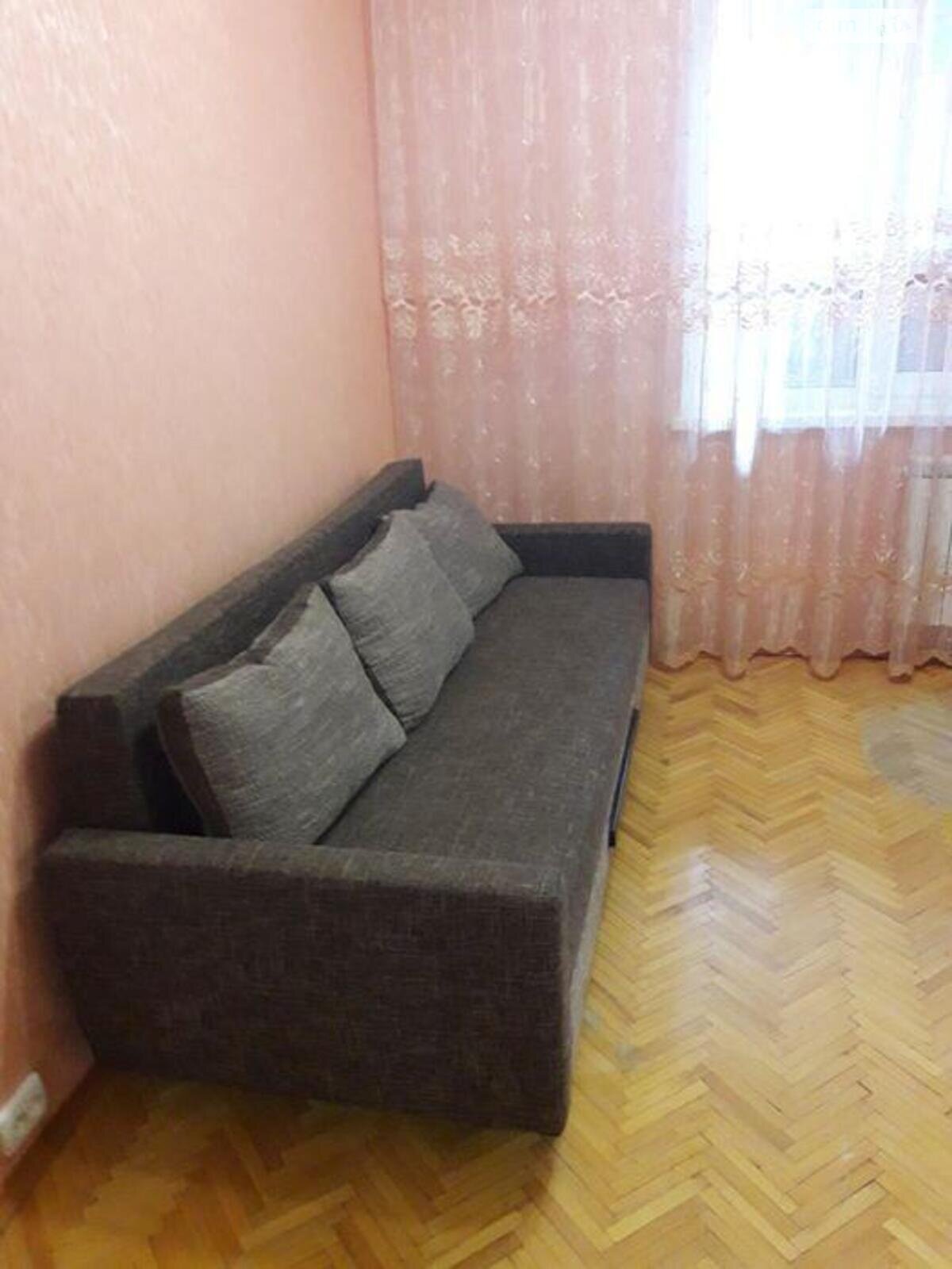 Продаж двокімнатної квартири в Києві, на вул. Ревуцького 4, район Позняки фото 1 Продаж двокімнатної квартири в Києві, на вул. Ревуцького 4, район Позняки фото 1
