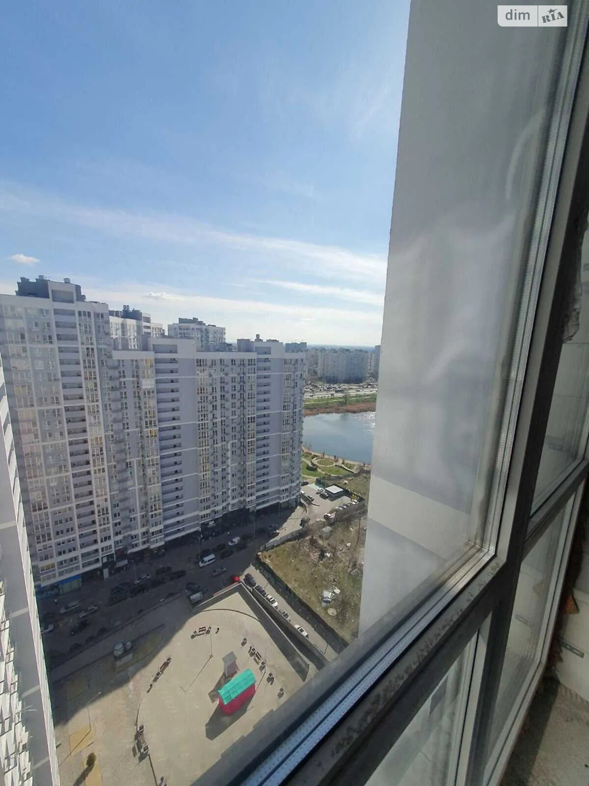 Продаж трикімнатної квартири в Києві, на вул. Ревуцького 40Б, район Позняки фото 1 Продаж трикімнатної квартири в Києві, на вул. Ревуцького 40Б, район Позняки фото 1